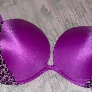 PINK Victoria's Secret Vibrant Purple Bra